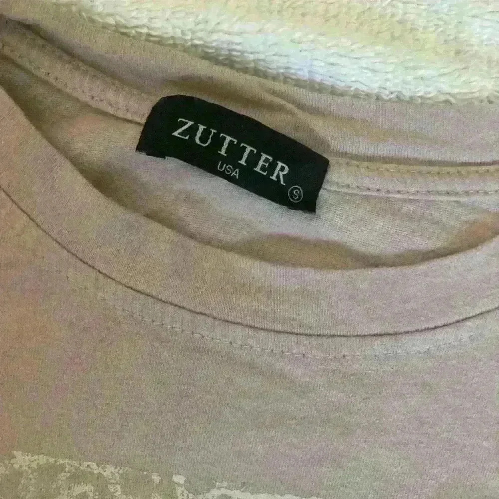 Women’s size small Zutter crop star tshirt - Picture 2 of 3